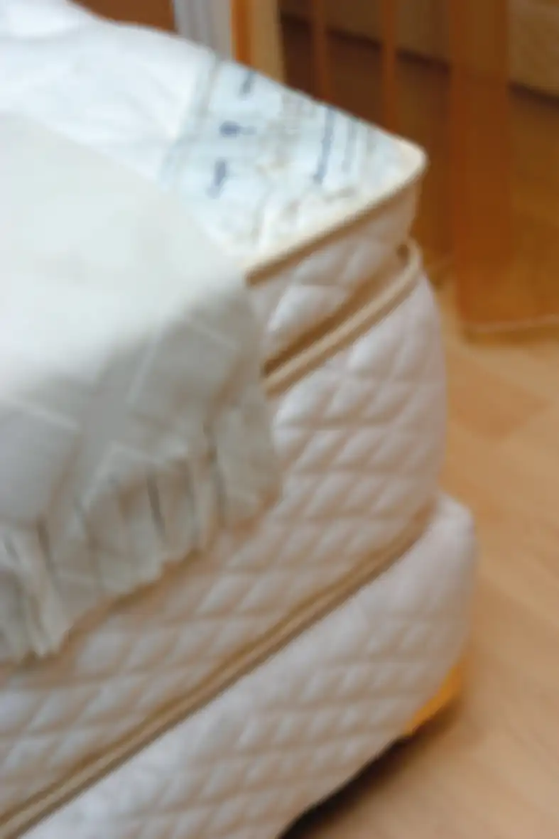 Inilah pillow top standar—agak tipis.