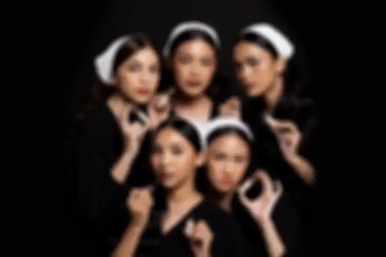 Selain memperindah, Lip Fleur juga membantu merawat bibir karena memiliki sejumlah kandungan skincare.
