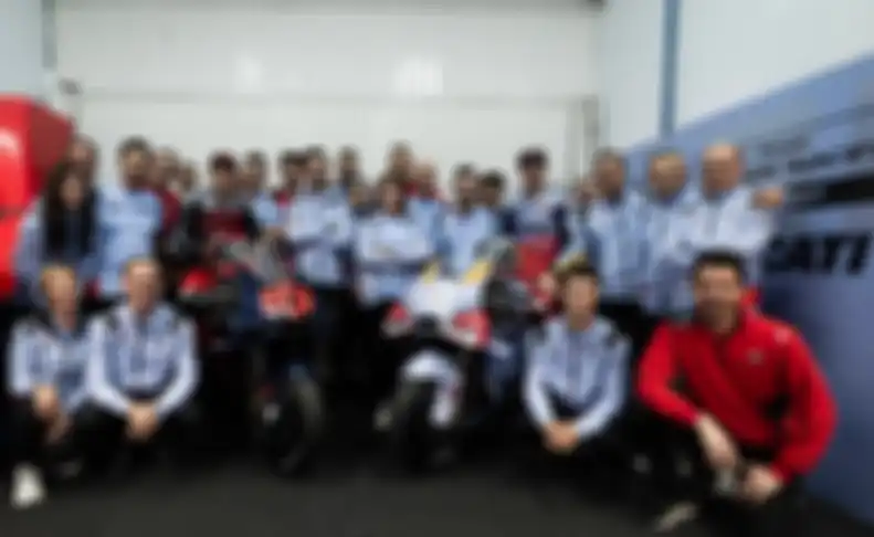 Marc Marquez dan Alex Marquez adalah pembalap yang cocok diduetkan untuk Ducati dan Gresini. 