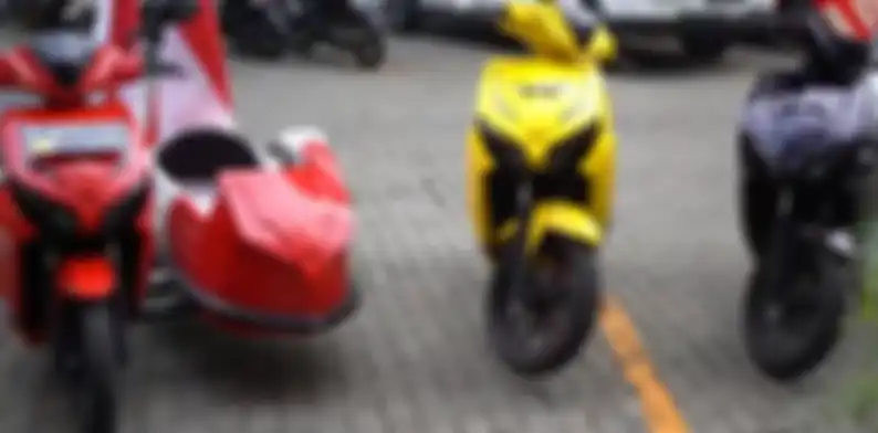 Kece abis! Motor listrik Gesit