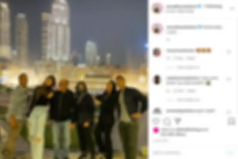 Nia Ramadhani dan keluarganya