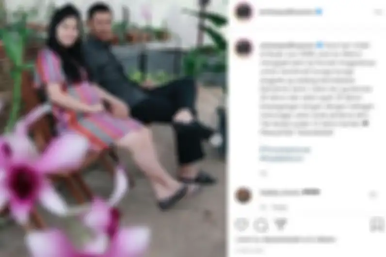 Foto lawa Annisa Pohan saat hamil bersama AHY