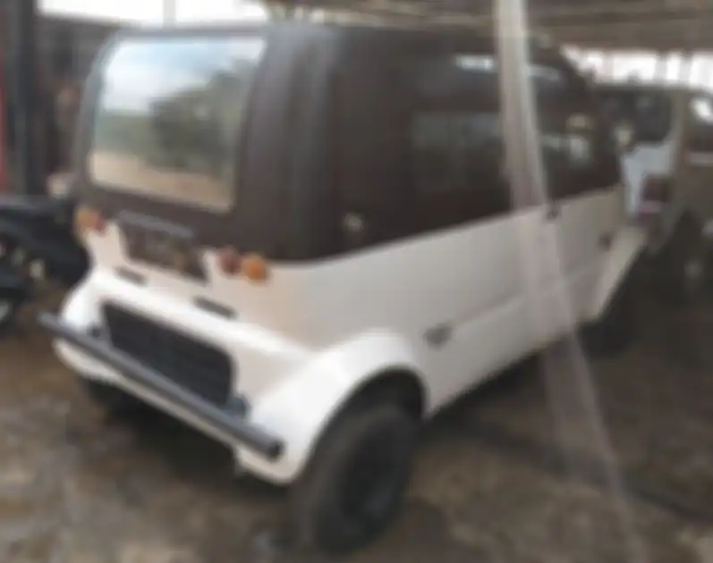 Tampilan belakang Kancil yang dijual seharga Honda BeAT.