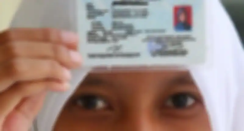 nama asli Y yang sangat panjang hingga 17 kata