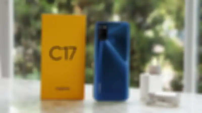 realme C17 warna biru dan box penjualan