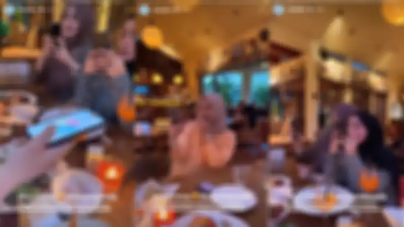 Momen Lesti Kejora saat kumpul bersama para sahabatnya.
