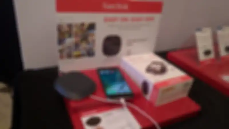 Mudahnya menyimpan foto dan video di iPhone dengan SanDisk iXpand Base