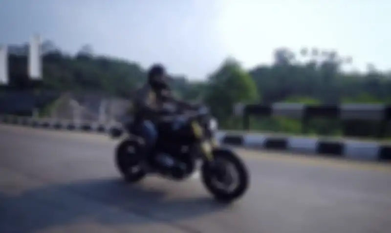 Ariel eksplore perjalannya dari Bandung ke Jakarta