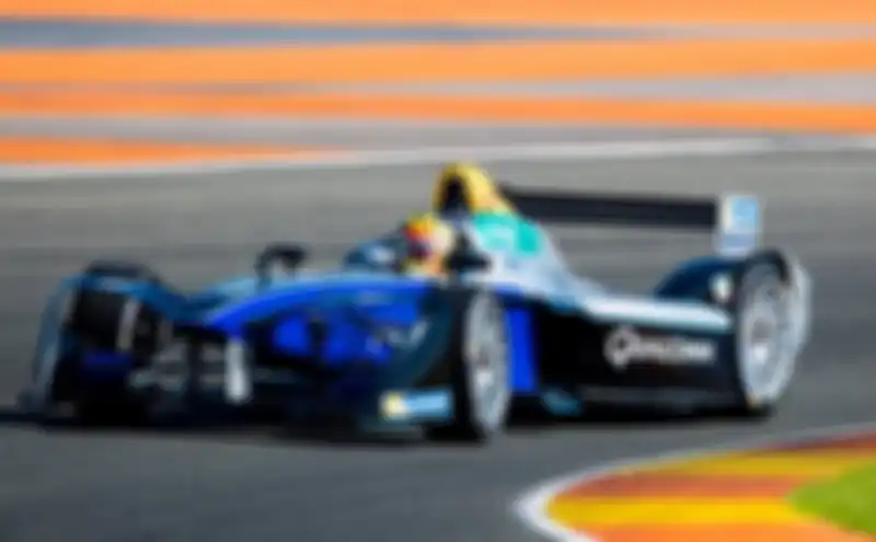 Rio Haryanto menjadi satu-satunya pembalap Indonesia yang pernah menjajal mobil Formula E