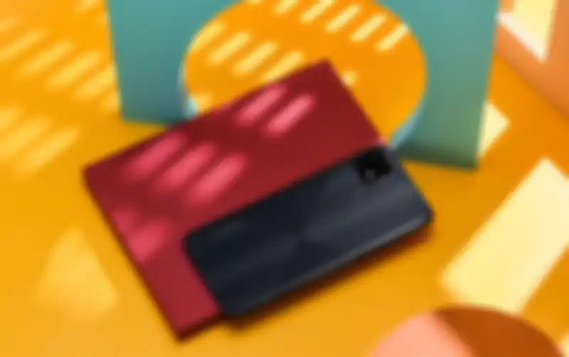 realme C21