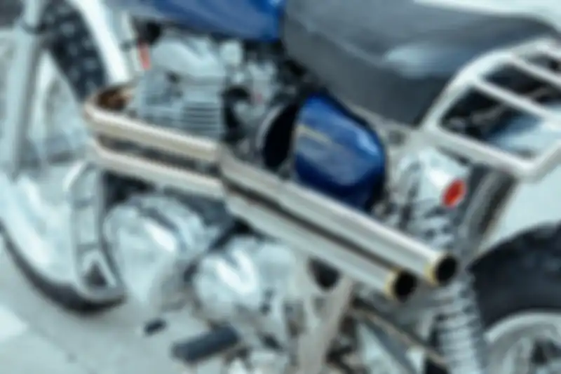 Knalpot sangar dengan double muffler.