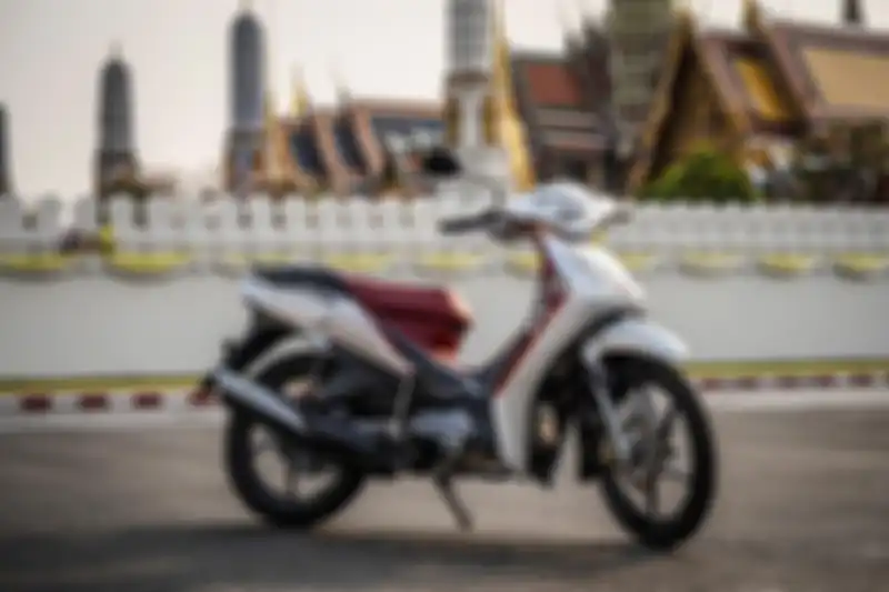 Yamaha Finn 2020, motor bebek baru Yamaha yang super irit.