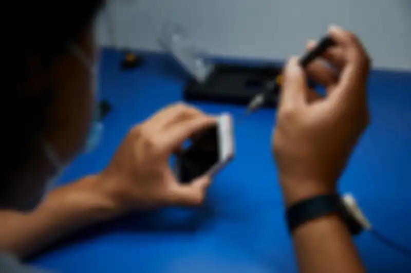 Perbaikan produk iPhone