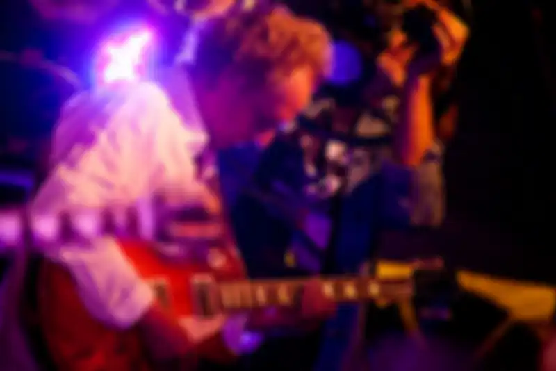 Lee Riteneour