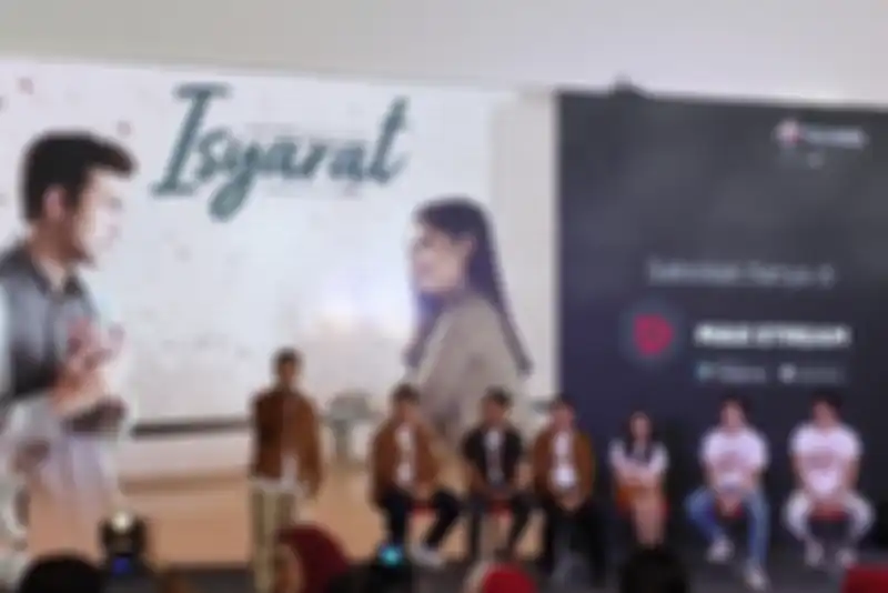 para pemain serial film Isyarat di MaxStream