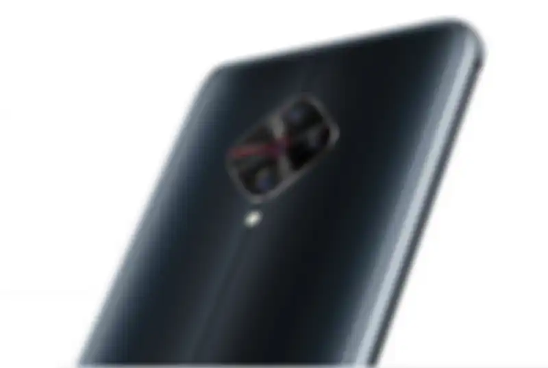 Vivo S1 Pro warna hitam