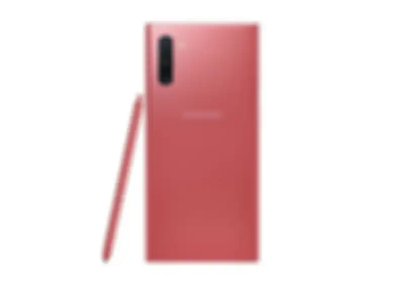 Sisi belakang GalaxyNote10 warna Aura Pink