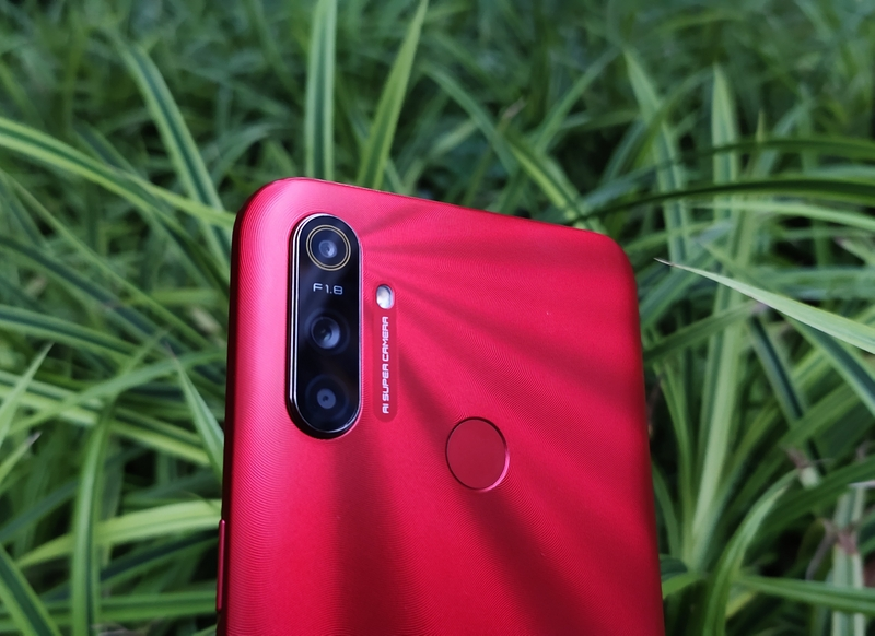 realme C3 tiga kamera utama