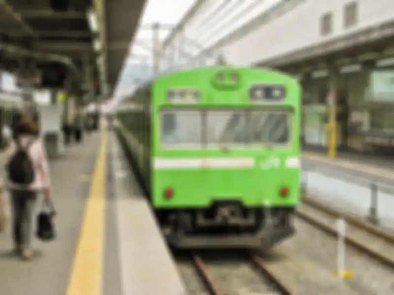 Ilustrasi kereta api di Jepang.