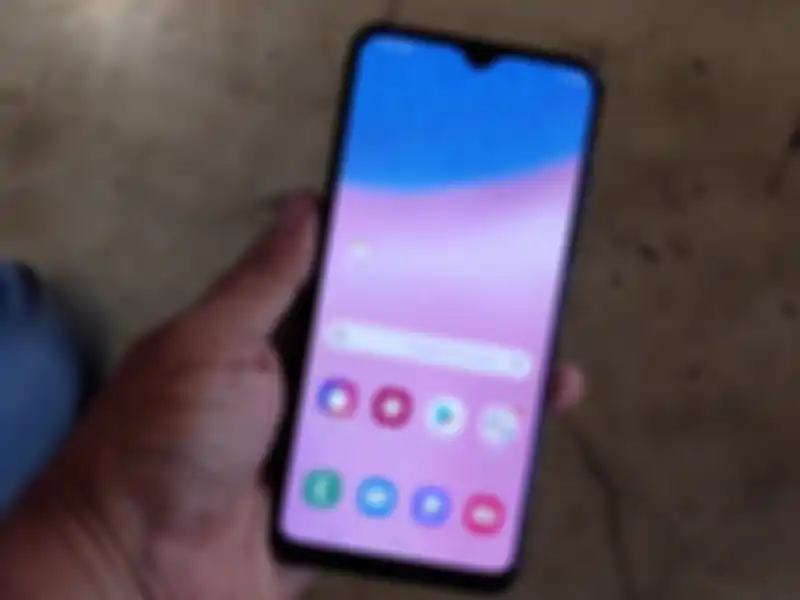 Layar Samsung Galaxy A30s