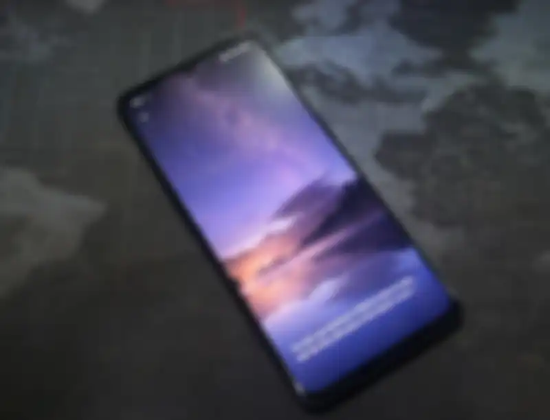 Sisi Depan Oppo Reno3