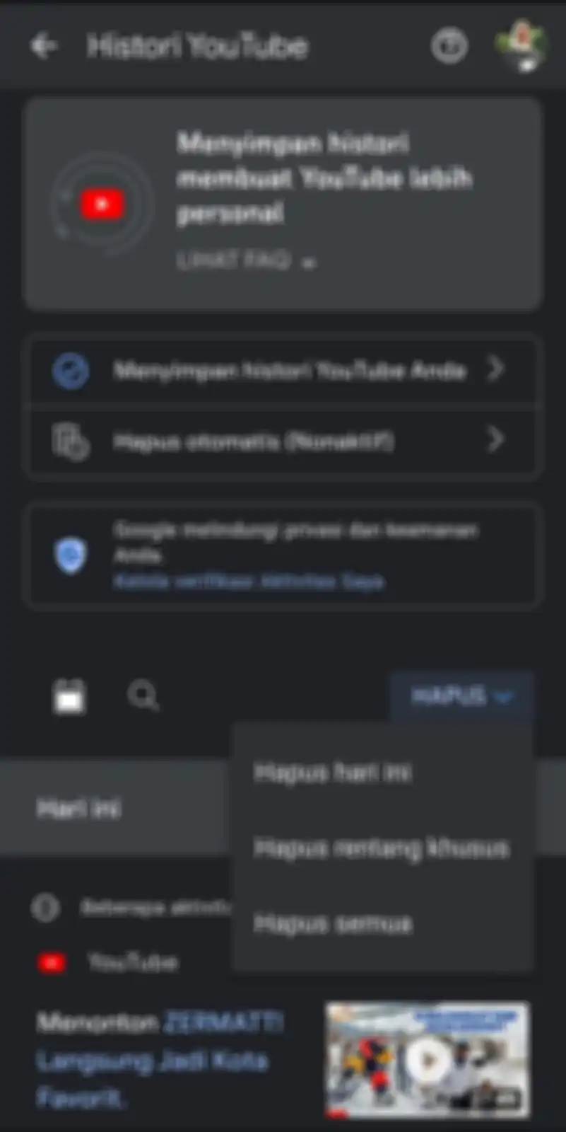 Meghapus riwayat tontonan secara manual di YouTube melalui mobile