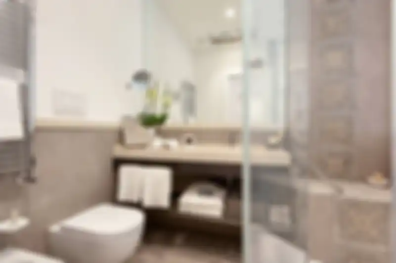 Membersihkan kamar mandi dengan benar, berarti mengetahui bagian mana dari kamar mandi yang paling m