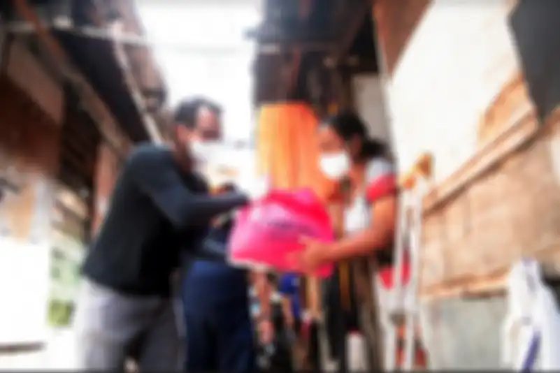 Tekiro Tools berkolaborasi dengan Polsek Metro Penjaringan, Jakarta Utara menyalurkan 1000 paket sembako kepada masyarakat di wilayah Muara Baru dan Bandengan, Jakarta Utara yang terdampak pandemi virus corona 