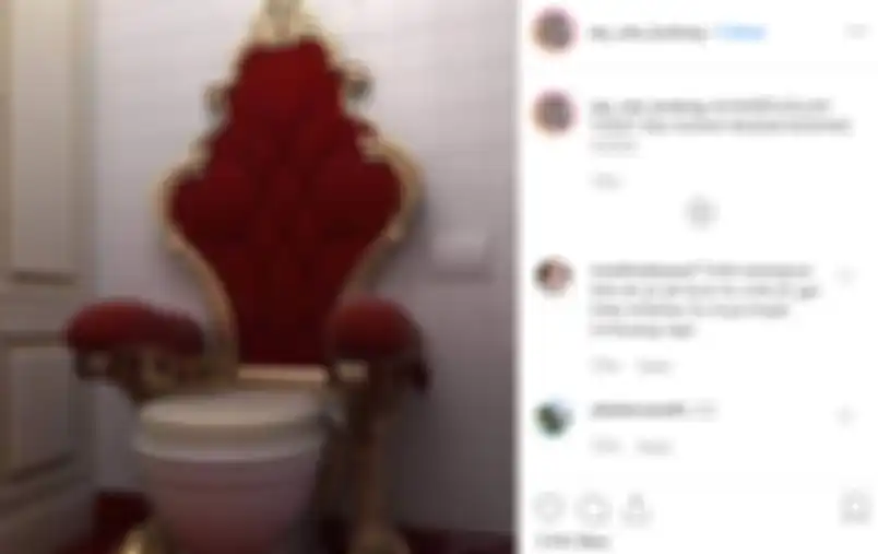 Toilet di rumah Aty Kodong