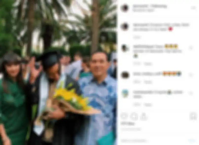 Kedekatan Tata Cahyani dan Tommy Soeharto di wisuda putranya
