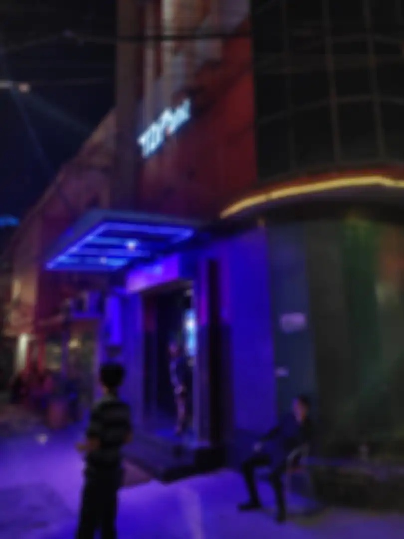 Dengan mengandalkan cahaya alami, kamera vivo V17 Pro menunjukkan kualitasnya. Hasil foto tetap tajam dengan fitur AI. 