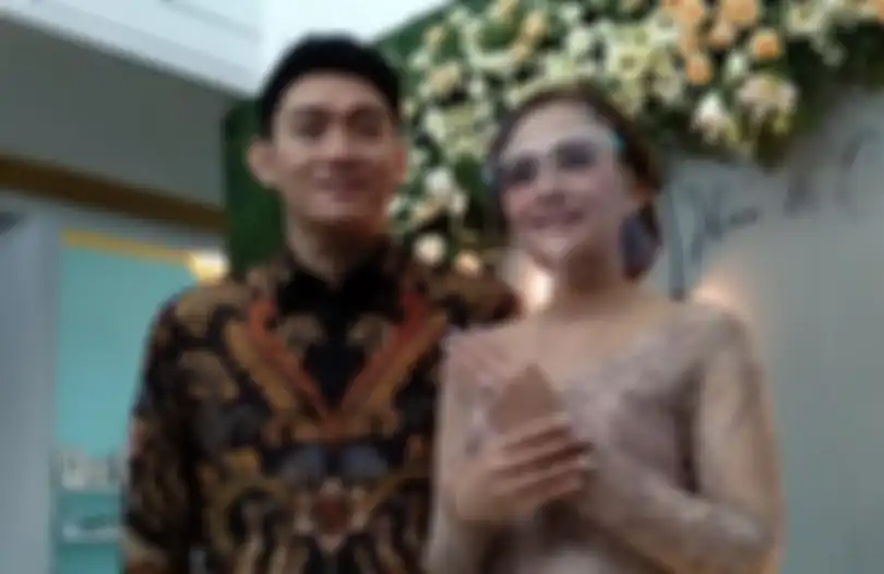 Ifan Seventeen dan Citra Monica melangsungkan acara lamaran di kawasan Tebet, Jakarta Selatan, Selasa (6/4/2021).