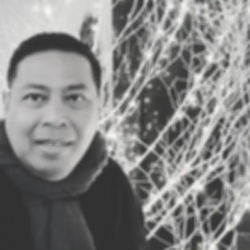 Foto duka yang diunggah Vina Panduwinata mendapatkan beragam respons dari sahabatnya. Salah satunya, Widi Mulia yang menjerit histeris. 