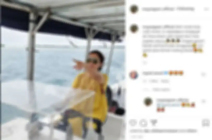 Mayangsari unjuk kebolehan setir kapal di lautan