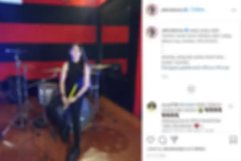 Athira Farina ternyata juga seorang drummer selain jadi pilot