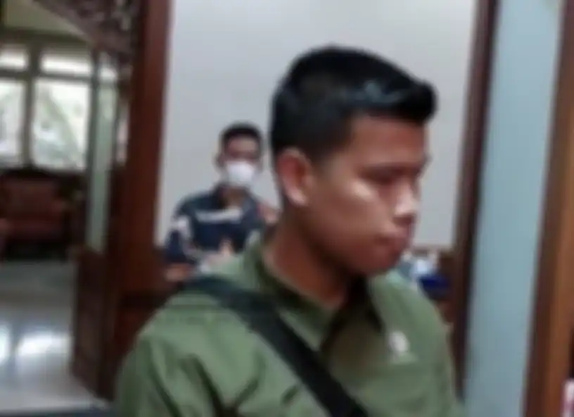 Begini alasan Wali Kota Solo Gibran Rakabuming enggan buka foto wajah korban pemukulan Paspampres. Komandannya kalang kabut. 
