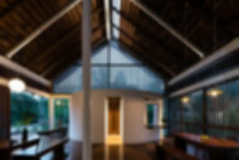 YT House karya Rear Studio