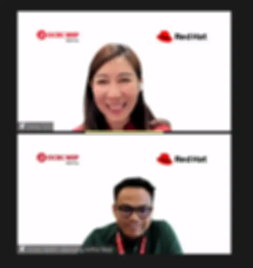 (kiri ke kanan) Tjiu, Country Manager Red Hat Indonesia dan Komang Artha Yasa Kepada Divisi IT Bank OCBC NISP dalam virtual media briefing 15 Maret 2023.