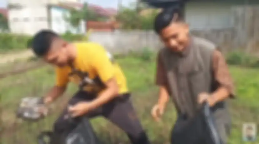 Prank bagi daging isi sampah