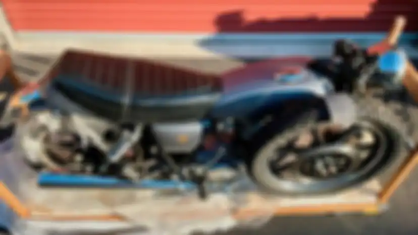 Yamaha SR500H tahun 1981 tampak dalam keadaan terpisah.