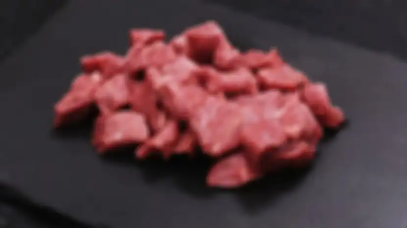 Diet vegan menghindari segala jenis makanan yang berbahan dasar  hewani.