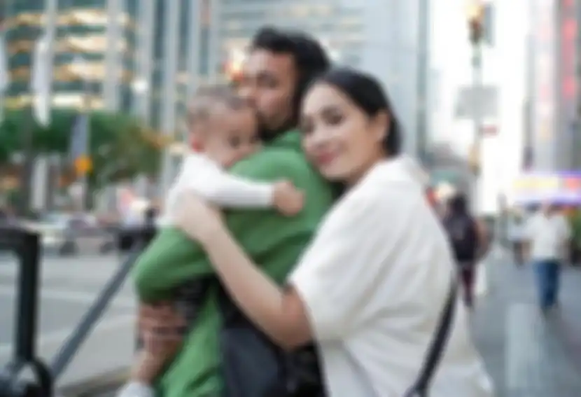 Raffi Ahmad, Nagita Slavina dan Rayyanza.