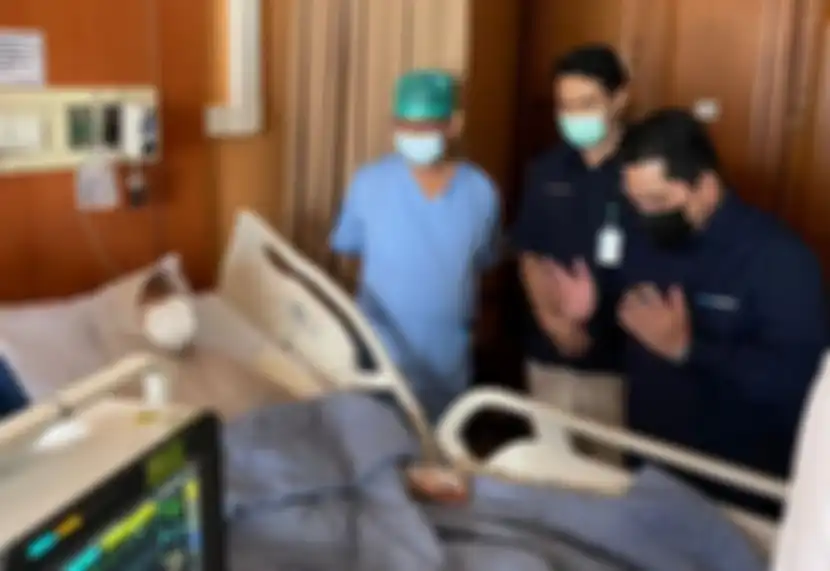 Foto Verawaty Fajrin banyak dibagikan di emdia sosial. Sejumlah pejabat berbela sungkawa. Ini alasan Jokowi beri bantuan khusus ke Verawaty.
