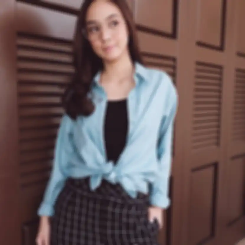 Outfit biru Nasya Marcella