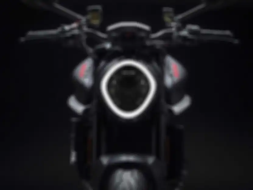 Ducati Monster 2021.