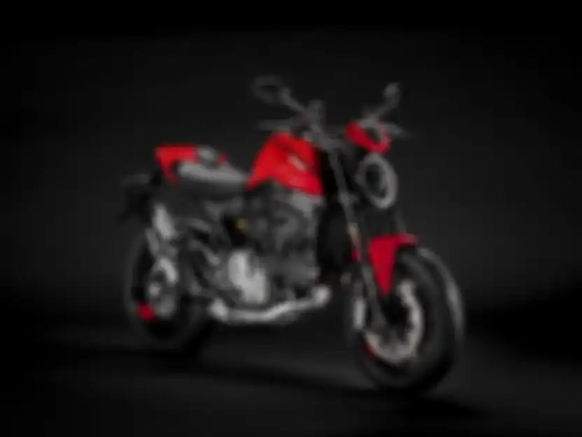 Ducati Monster 2021.