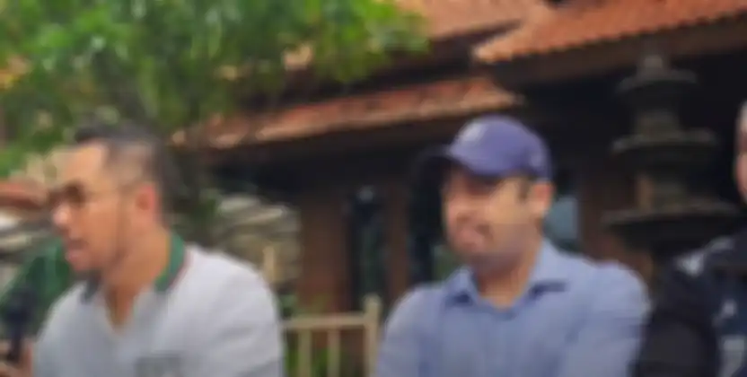 Adik Ferry Irawan, Ary Satria tak percaya kakaknya lakukan KDRT karena sering bantu pekerjaan rumah.