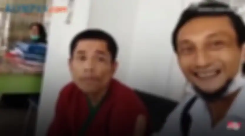 Anaknya yang Merupakan Seorang Polisi Dinyatakan Meninggal Karena Tsunami Aceh, Rupanya Firasat Ibu Abrip Asep Tetap Yakin Anaknya Masih Hidup Benar Adanya, Kini Sang Putra Malah Ditemukan di RSJ, Begini Kronologinya...