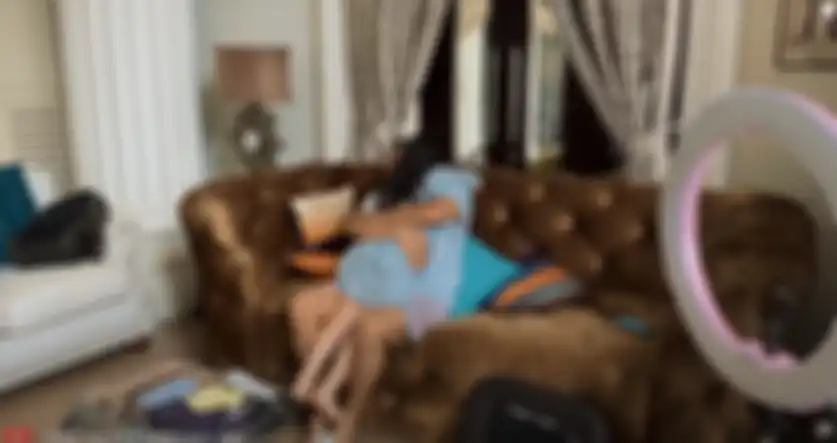 Arsy Hermansyah kegirangan saat sembuh dari Covid19 dan bertemu dengan sang ayah. 