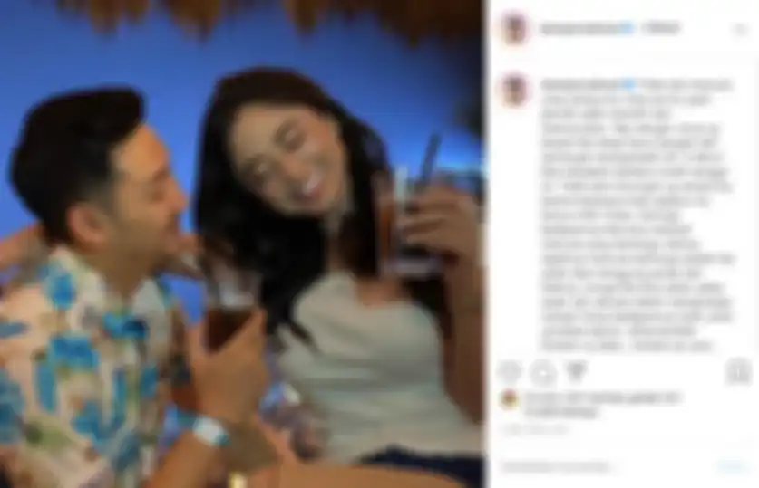Dewi Perssik baru-baru ini kembali memamerkan kemesraan dengan Angga Wijaya usai sempat heboh ingin cerai dengan suaminya.